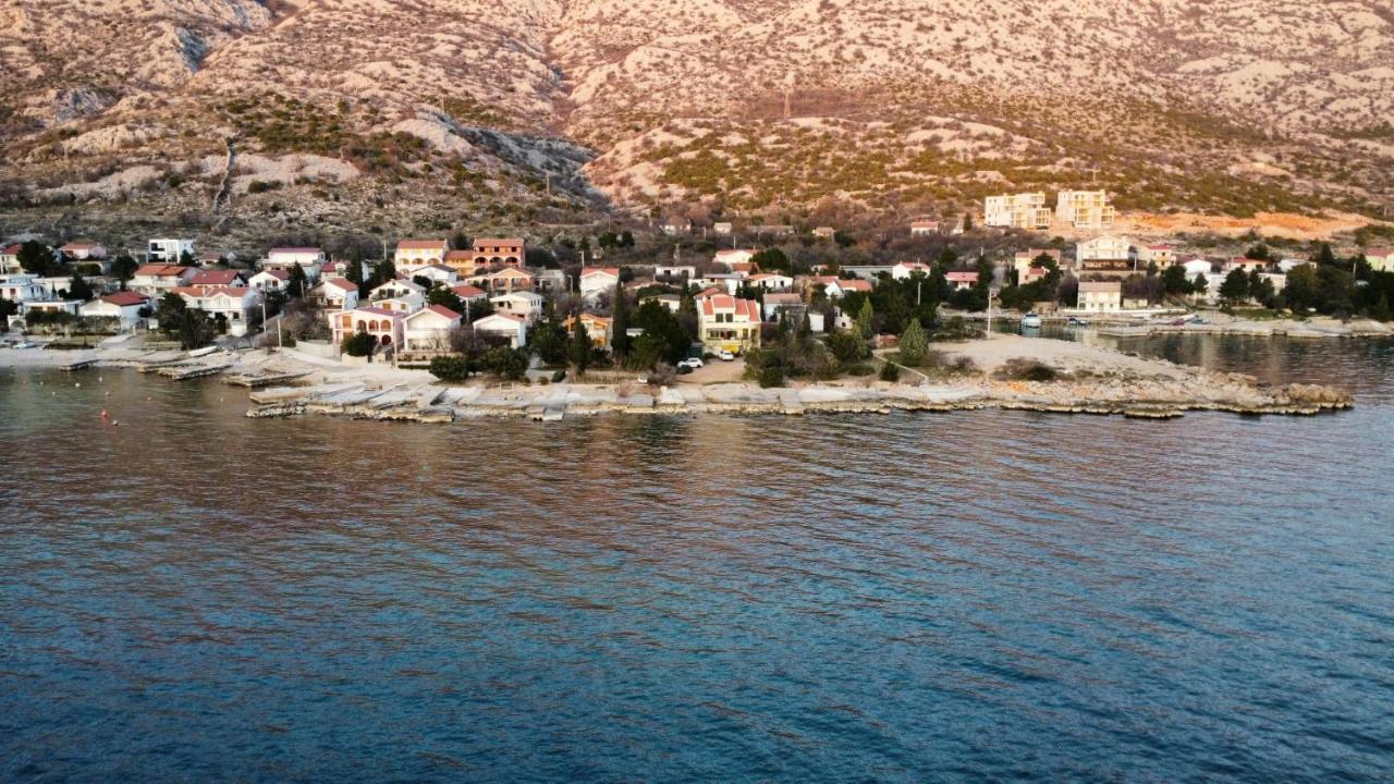 Apartment Matea - 20M From The Beach Cesarica Luaran gambar