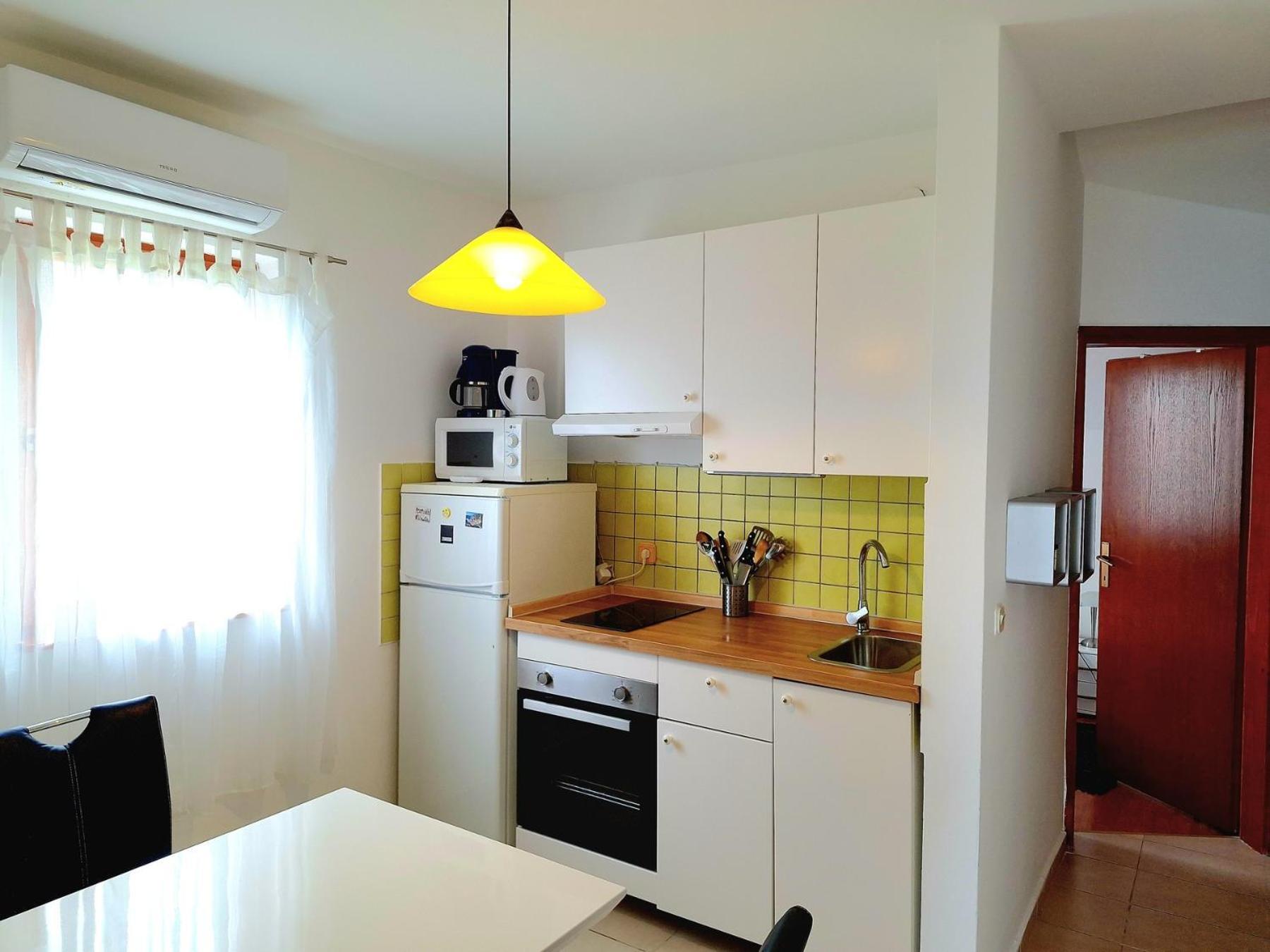 Apartment Matea - 20M From The Beach Cesarica Luaran gambar