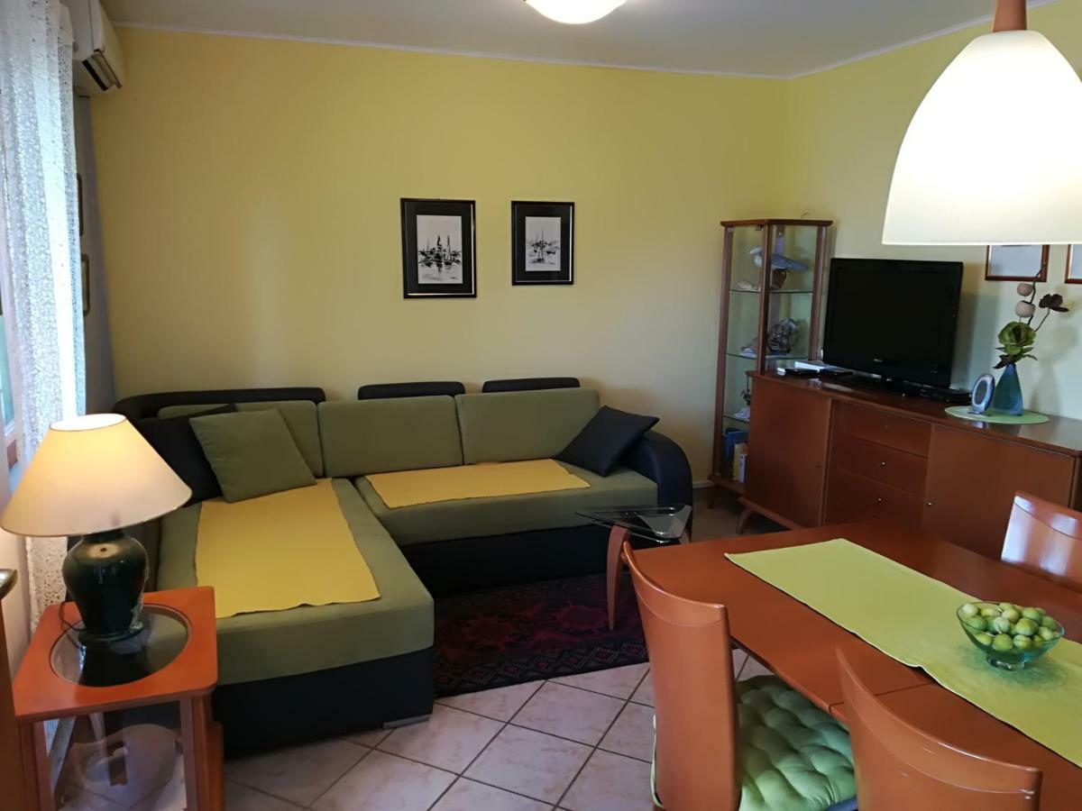 Apartment Matea - 20M From The Beach Cesarica Luaran gambar